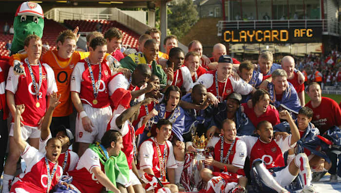 arsenal-celebrates-winning-the-premiersh-5cdc114570741bf3a0000001.jpg